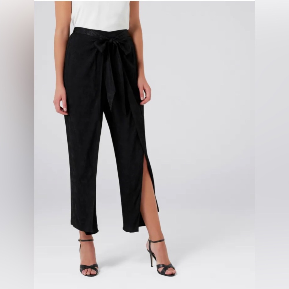 EVERNEW Gia Front Split Pant Black Palm Print Size 2 US